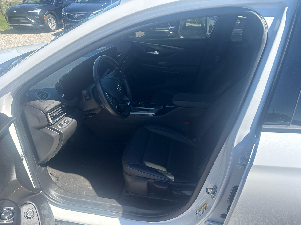 Buick Envista Sport Touring 4D SUV FWD 2024
