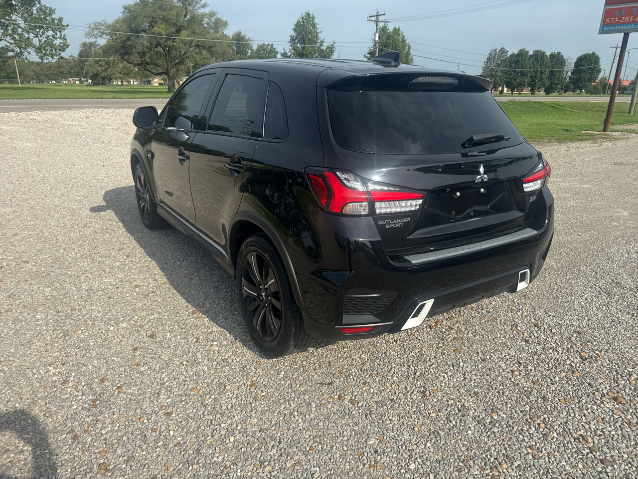 Mitsubishi Outlander Sport 2.0 ES CVT 2022