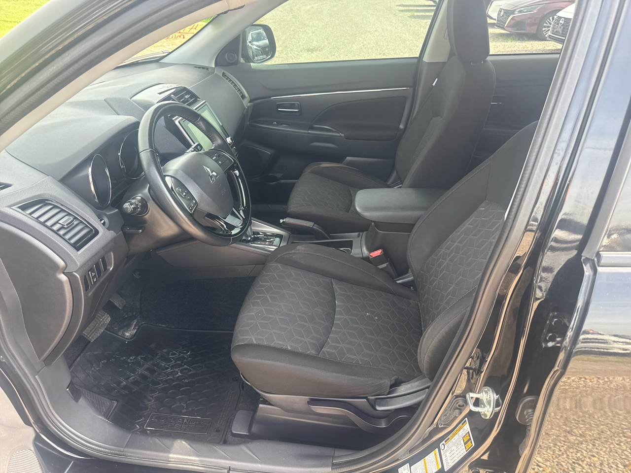 Mitsubishi Outlander Sport 2.0 ES CVT 2022