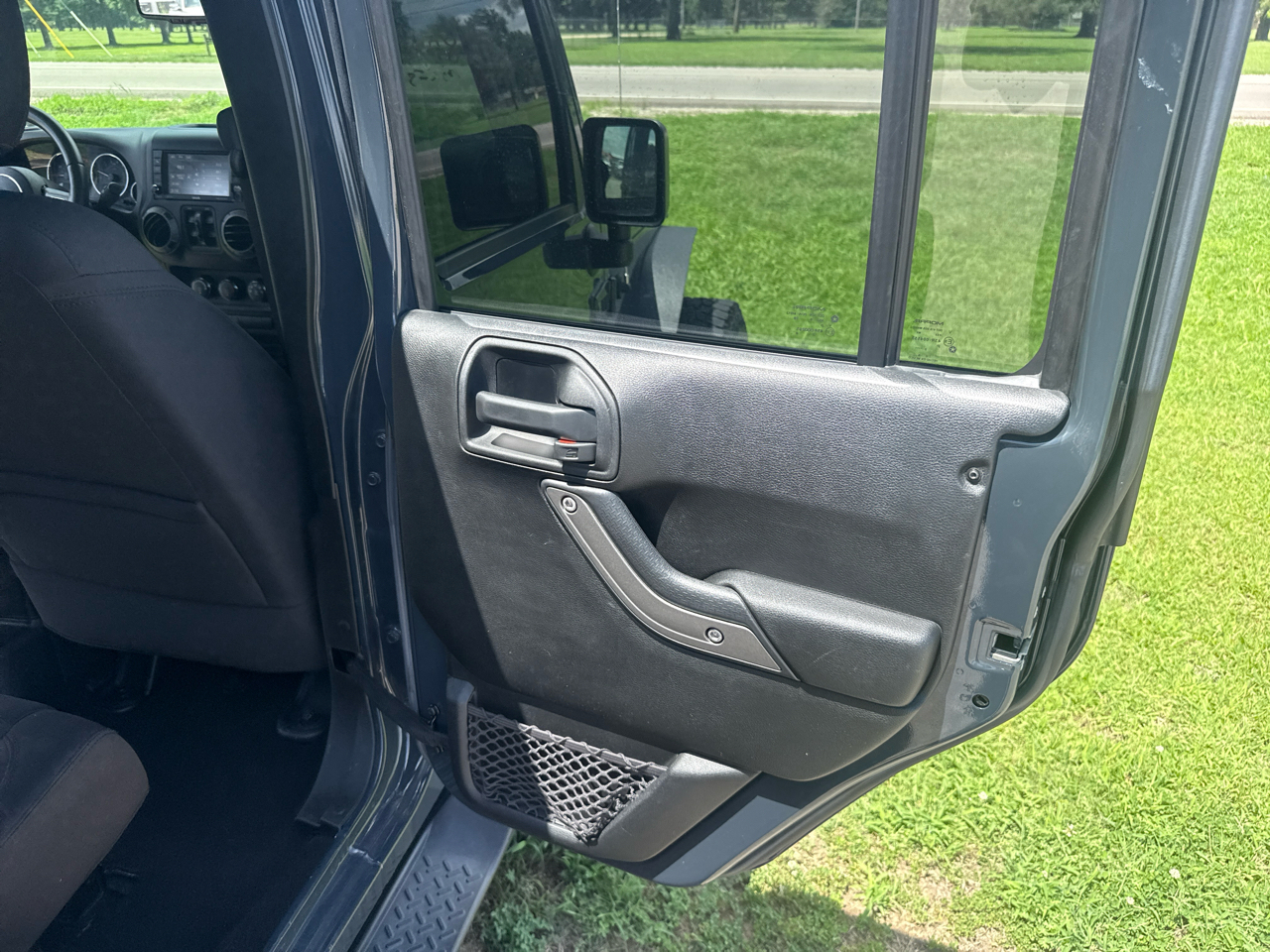 Jeep Wrangler Unlimited Sport 4WD 2017