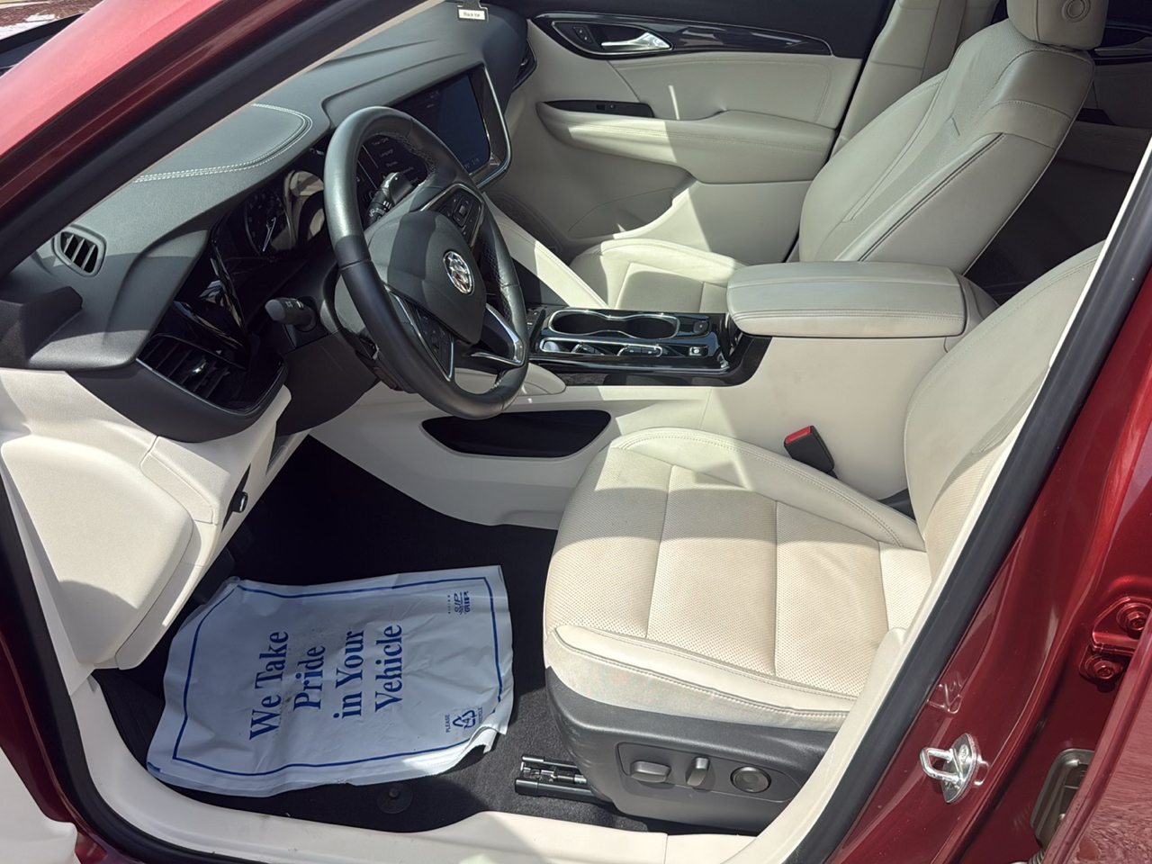 Buick Envision Essense 2021