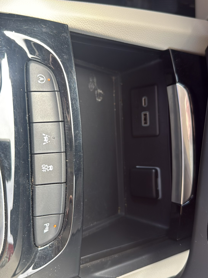 Buick Envision Essense 2021
