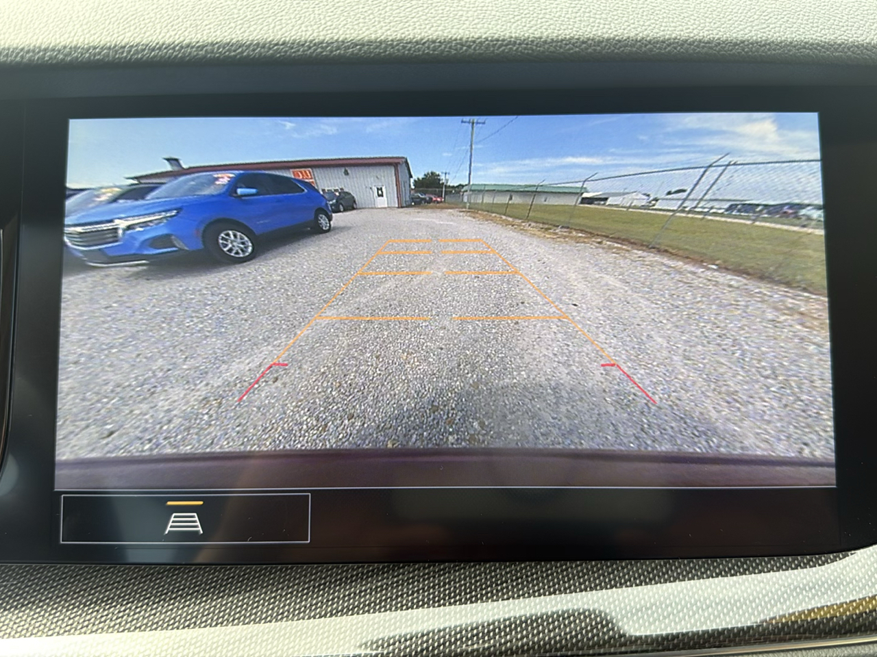 Buick Envision Essense 2021