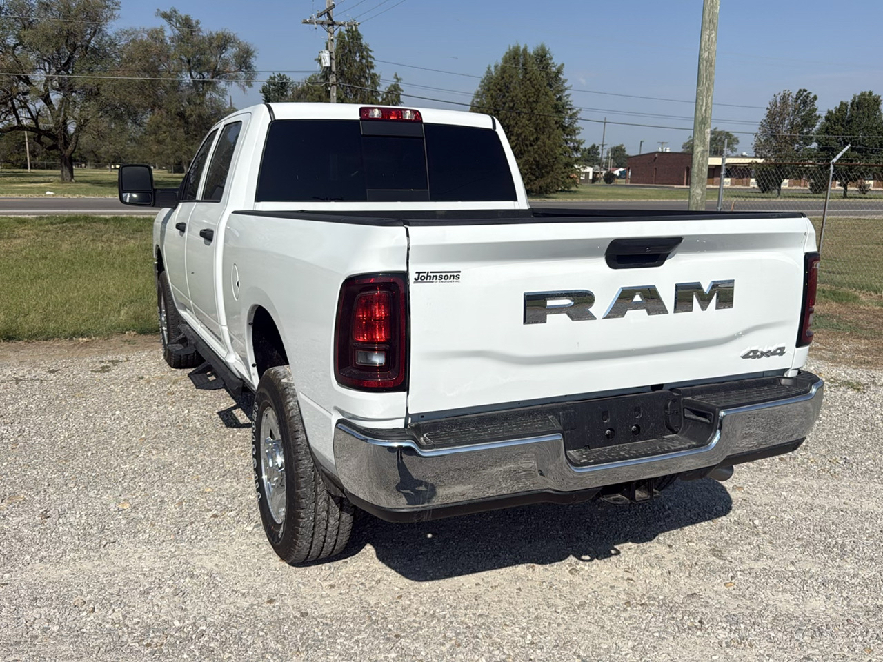 RAM 2500 Tradesman Crew Cab SWB 4WD 2026