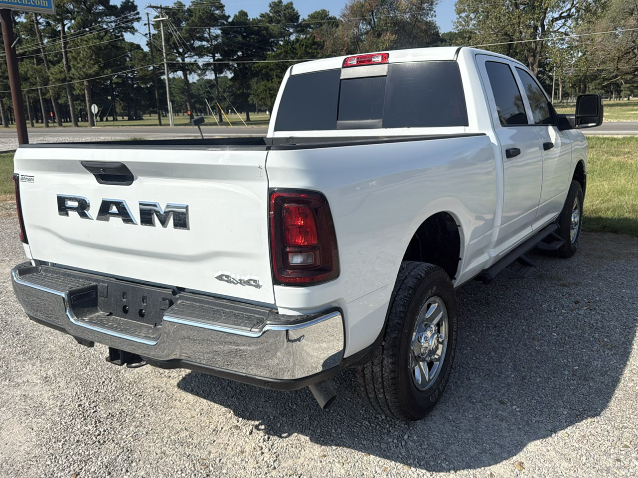RAM 2500 Tradesman Crew Cab SWB 4WD 2026