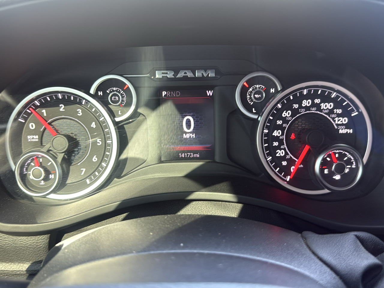 RAM 2500 Tradesman Crew Cab SWB 4WD 2026