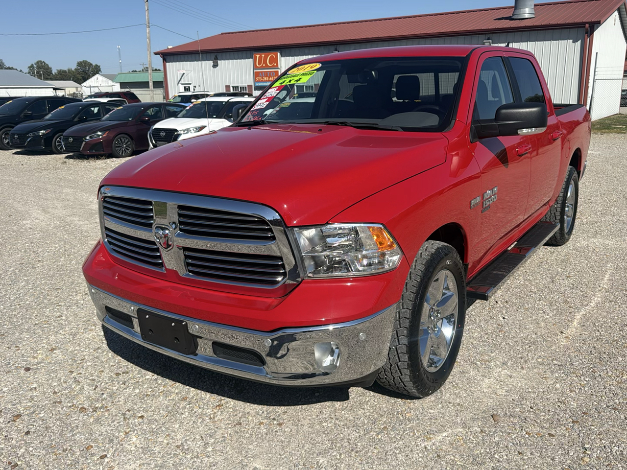 RAM 1500 Classic SLT 4x4 Crew Cab 5'7" Box 2019