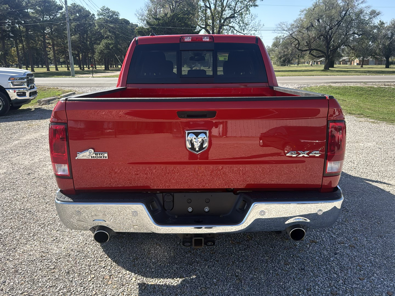 RAM 1500 Classic SLT 4x4 Crew Cab 5'7" Box 2019