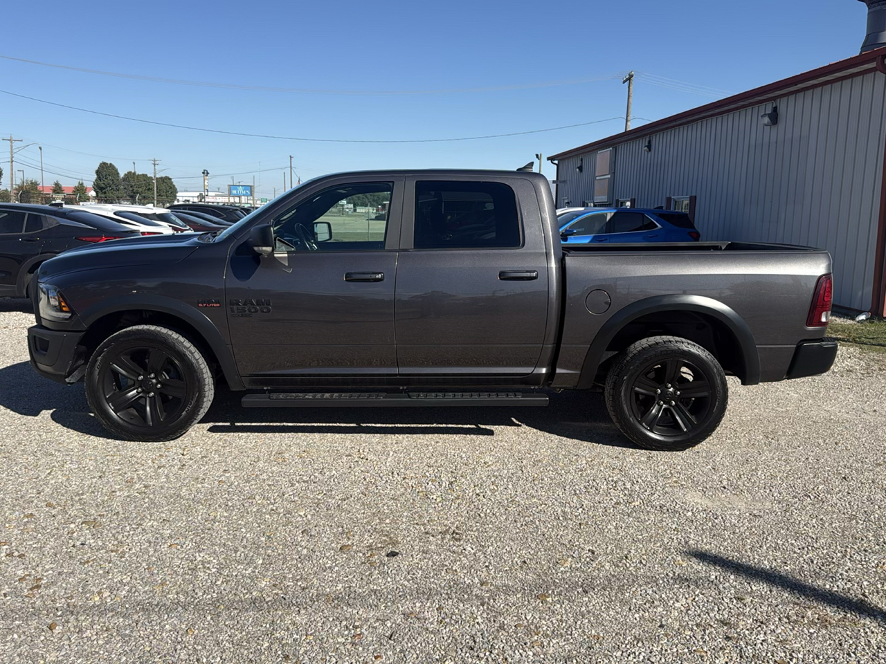 RAM 1500 Classic Warlock 4x4 Crew Cab 5'7" Box 2021