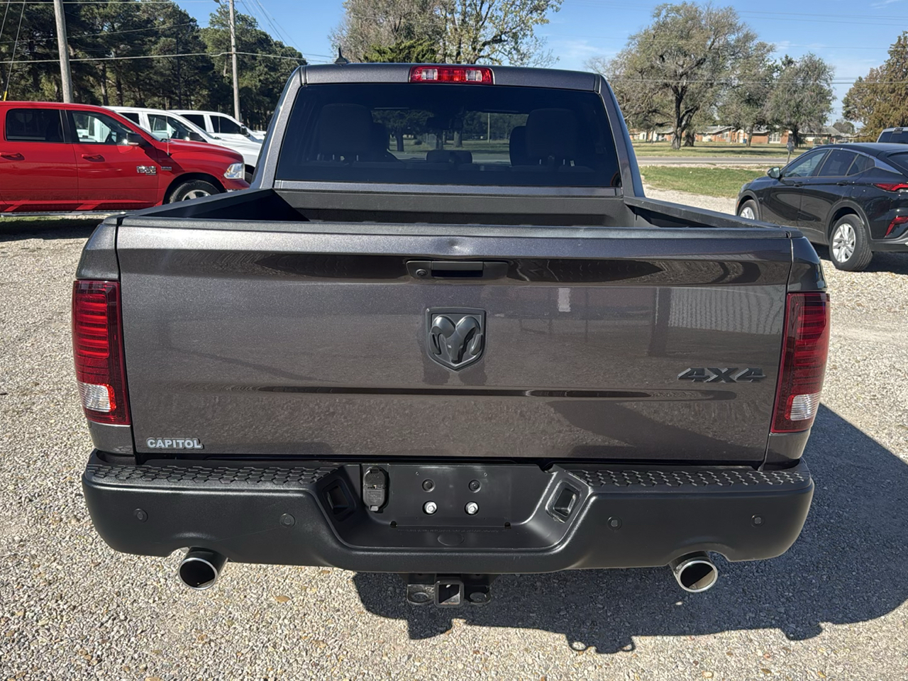 RAM 1500 Classic Warlock 4x4 Crew Cab 5'7" Box 2021