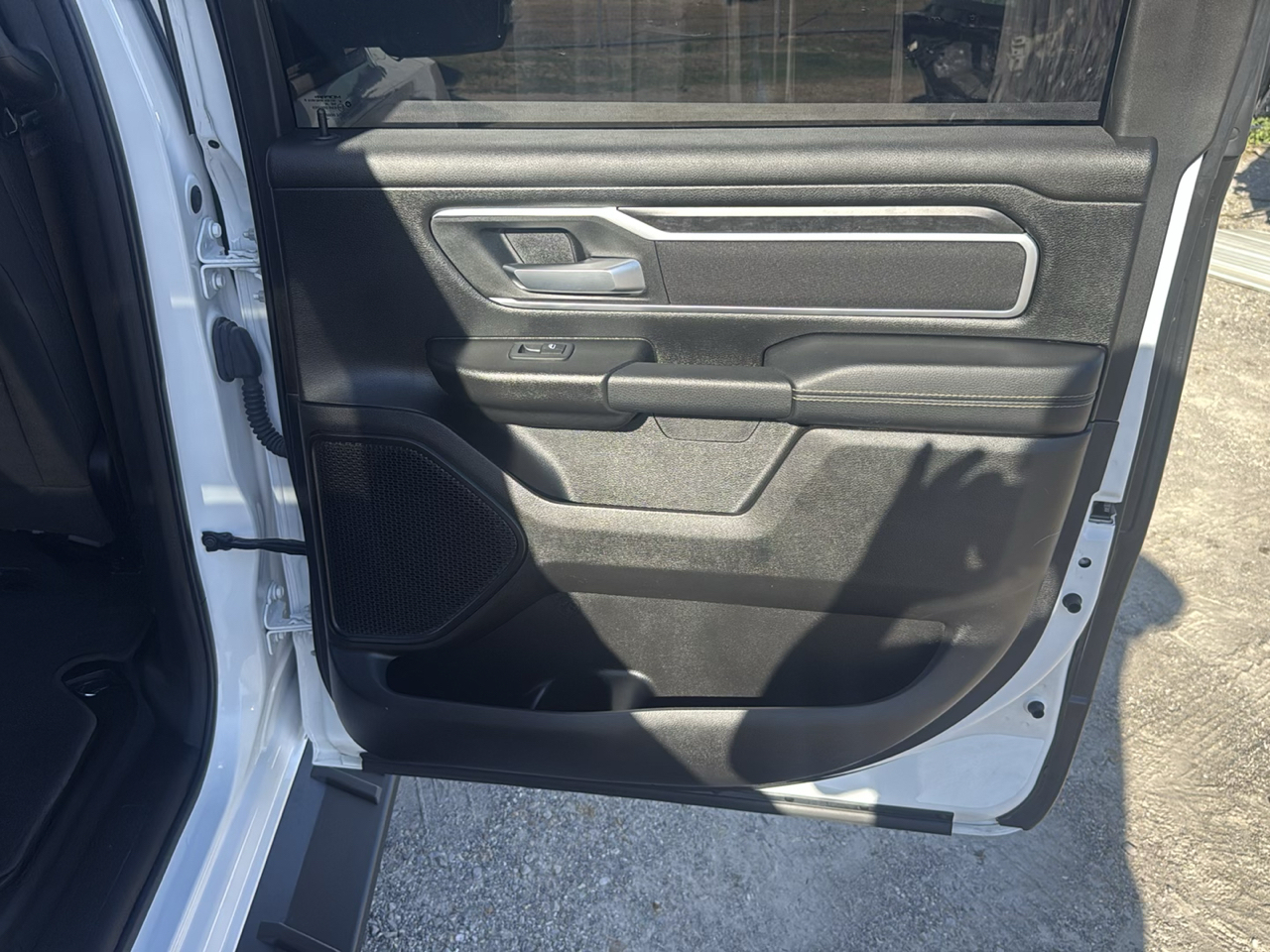 RAM 1500 Big Horn Crew Cab SWB 4WD 2023