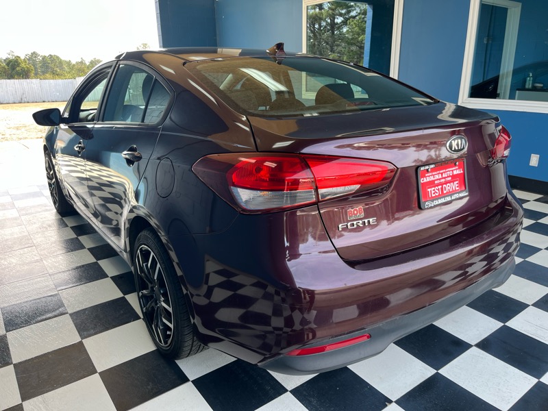 Kia Forte LX 6A 2017