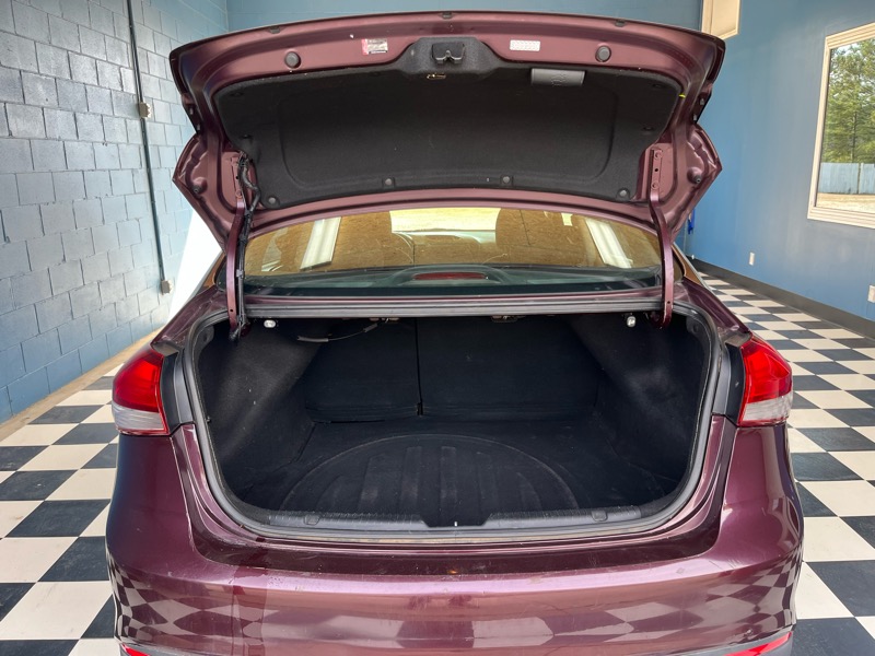 Kia Forte LX 6A 2017