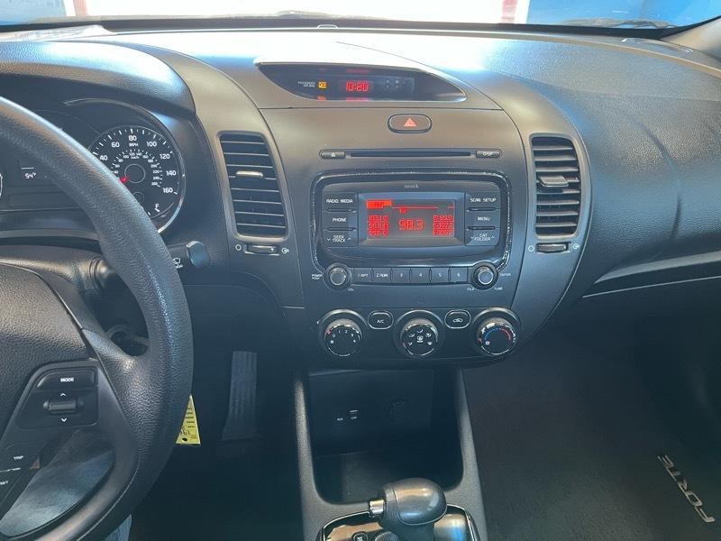 Kia Forte LX 6A 2017