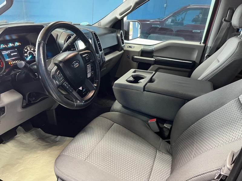 Ford F-150 XL SuperCrew 5.5-ft. Bed 4WD 2016