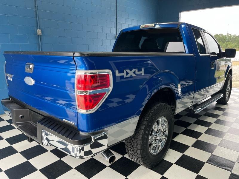 Ford F-150 XL SuperCab 8-ft. Bed 4WD 2011