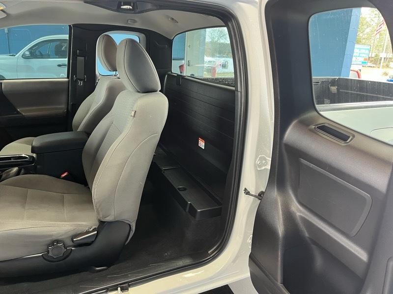 Toyota Tacoma SR5 Access Cab I4 6AT 2WD 2018