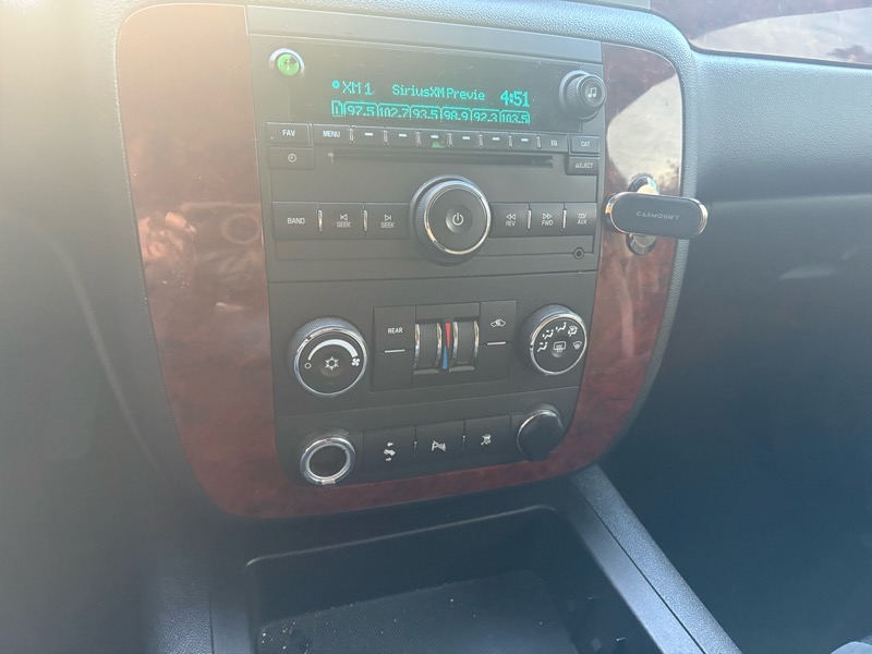 Chevrolet Tahoe LT1 2WD 2009