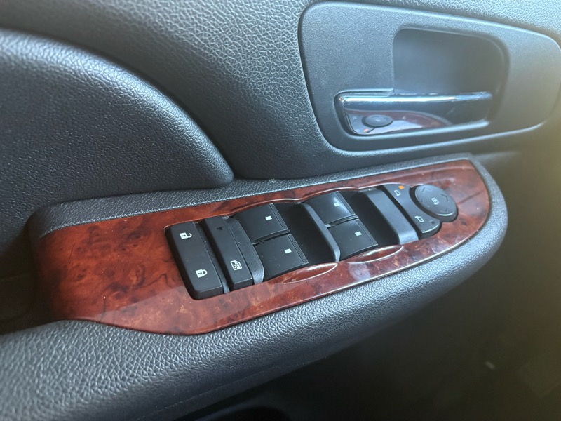 Chevrolet Tahoe LT1 2WD 2009