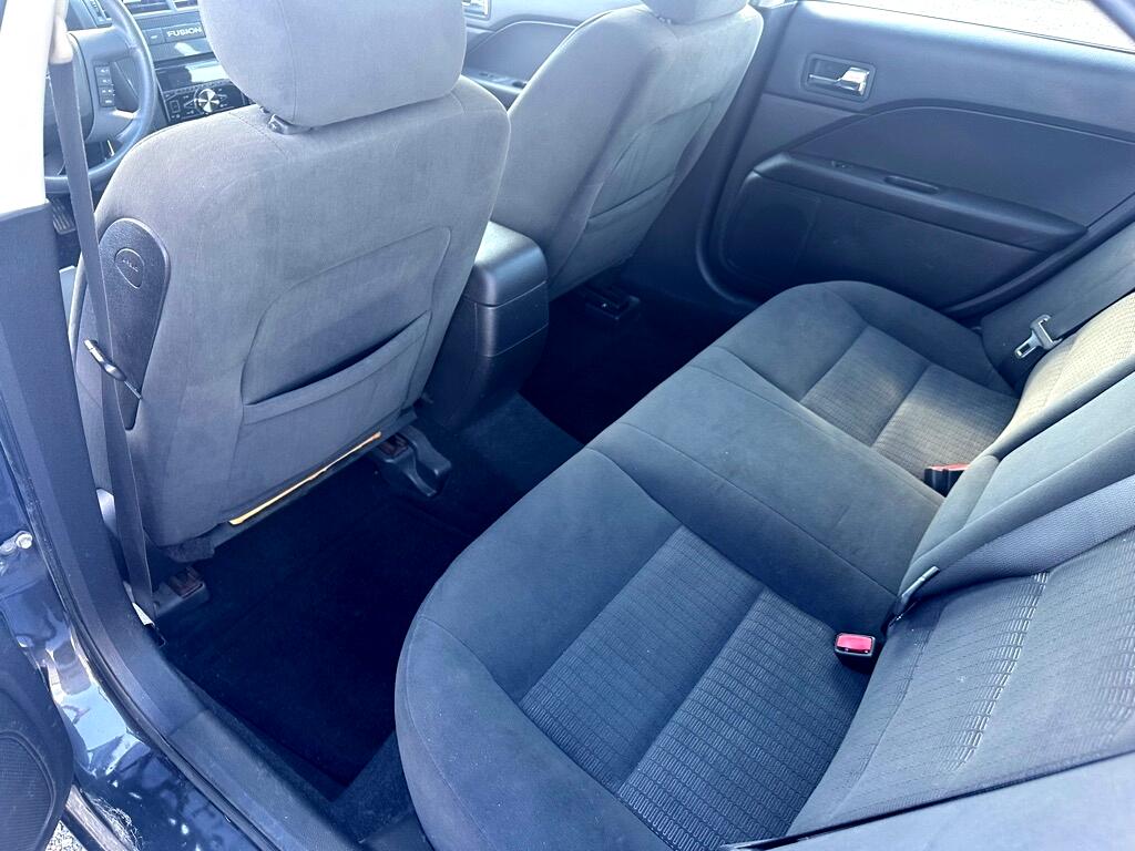 Ford Fusion 4dr Sdn V6 SE FWD 2007 Ford Fusion 4dr Sdn V6 SE FWD 2007