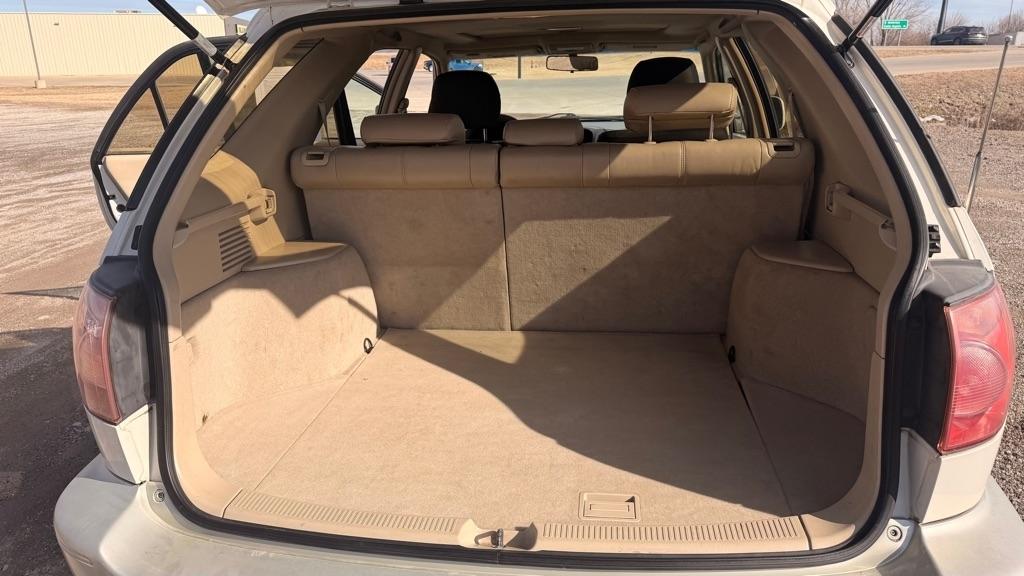 Lexus RX 300 4dr SUV 4WD 2000