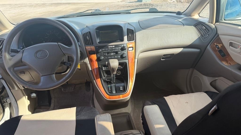 Lexus RX 300 4dr SUV 4WD 2000