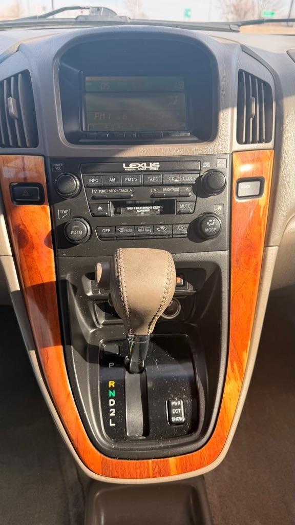 Lexus RX 300 4dr SUV 4WD 2000