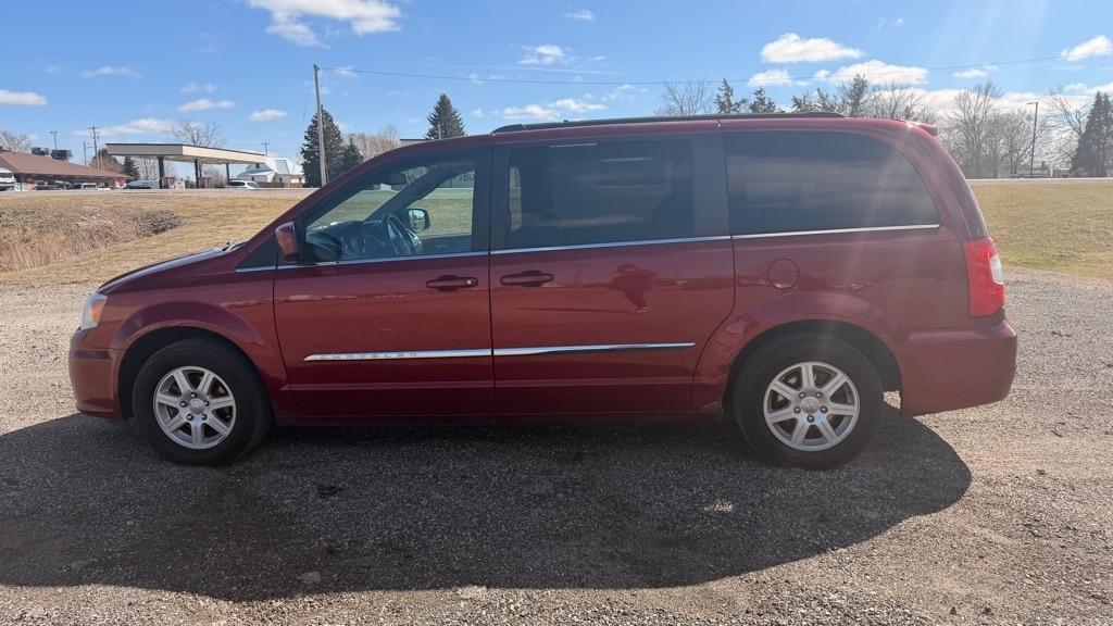 Chrysler Town & Country 4dr Wgn Touring 2011