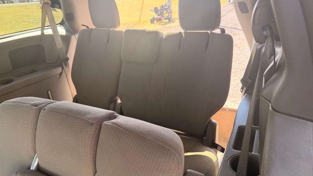 Chrysler Town & Country 4dr Wgn Touring 2011