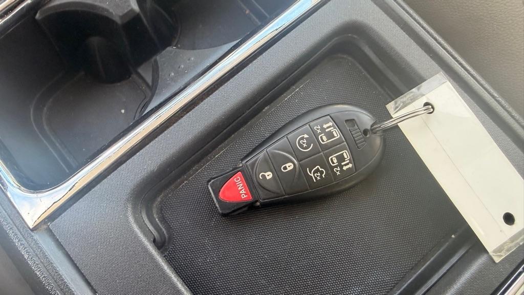 Chrysler Town & Country 4dr Wgn Touring Plus 2010