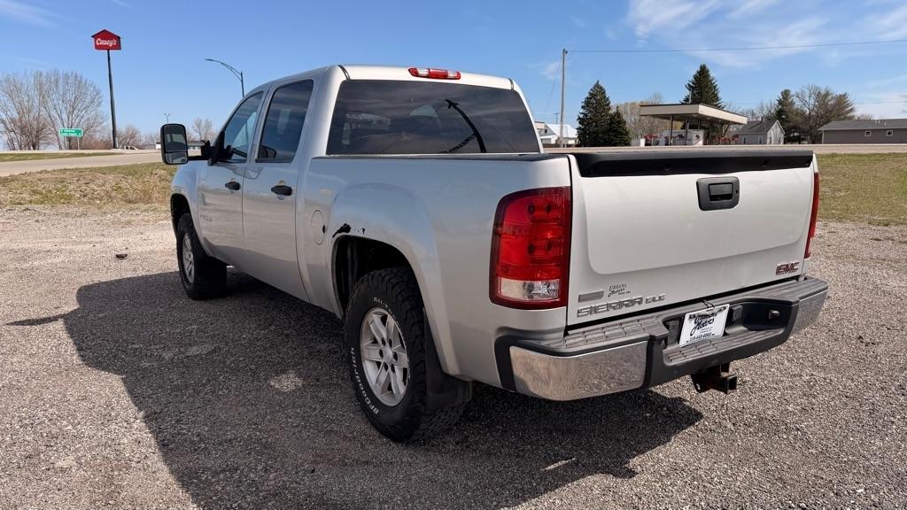 GMC Sierra 1500 4WD Crew Cab 143.5" SLE 2010