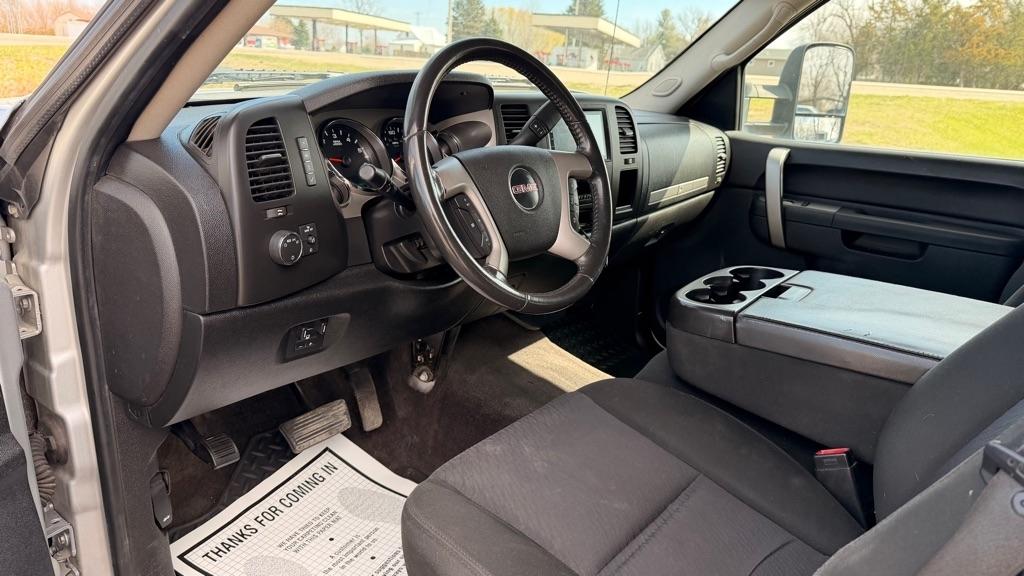 GMC Sierra 1500 4WD Crew Cab 143.5" SLE 2010