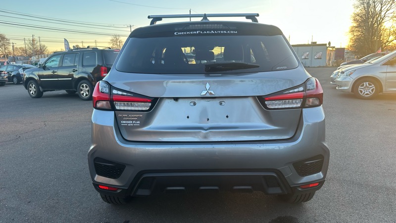 Mitsubishi Outlander Sport 2.0 ES AWD 2021