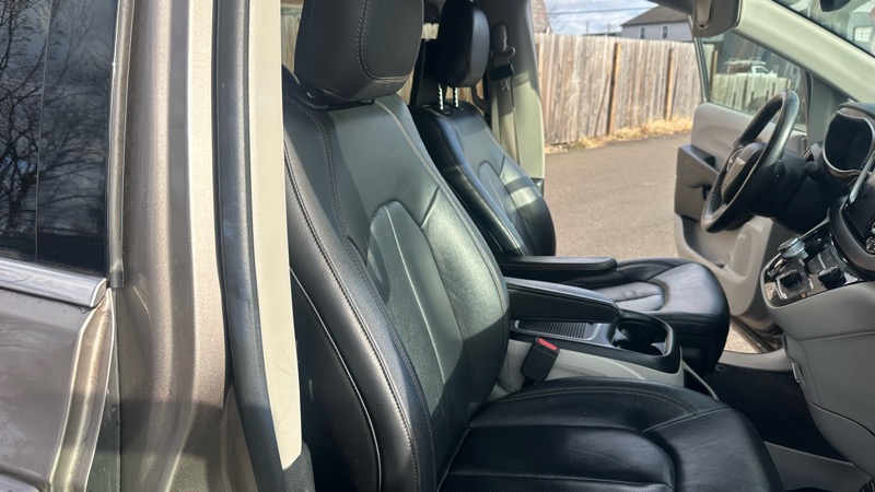 Chrysler Pacifica Touring-L Plus 2018