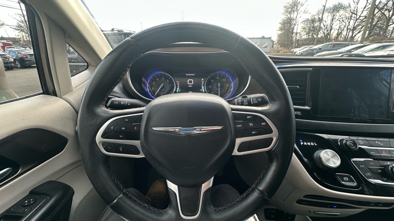 Chrysler Pacifica Touring-L Plus 2018