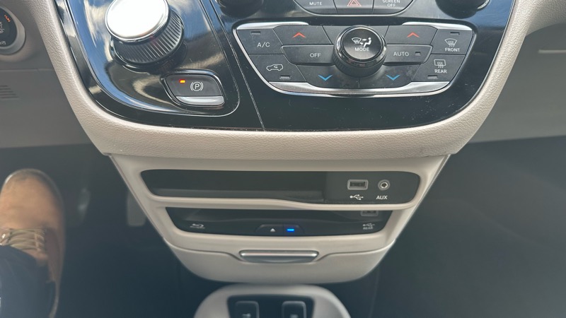 Chrysler Pacifica Touring-L Plus 2018
