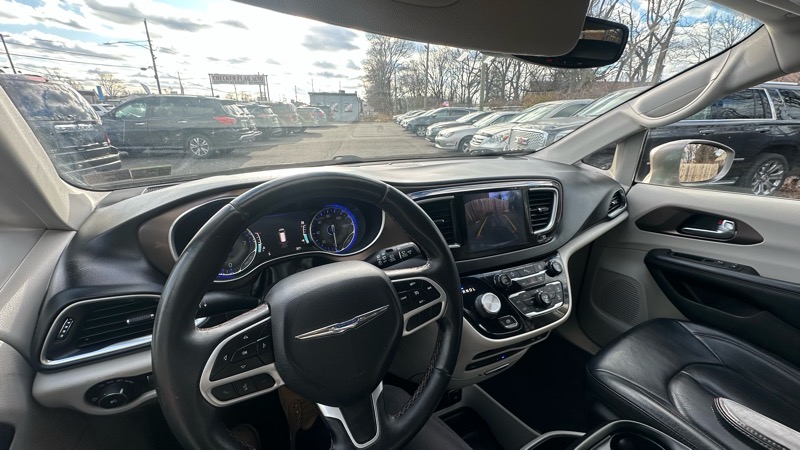 Chrysler Pacifica Touring-L Plus 2018