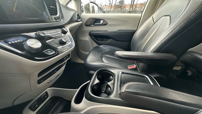 Chrysler Pacifica Touring-L Plus 2018