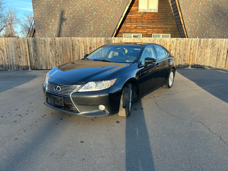 Lexus ES 350 Sedan 2013
