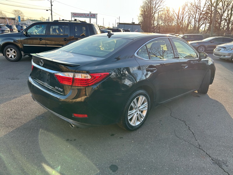 Lexus ES 350 Sedan 2013