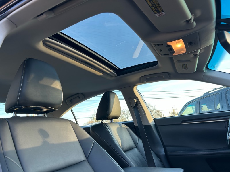 Lexus ES 350 Sedan 2013