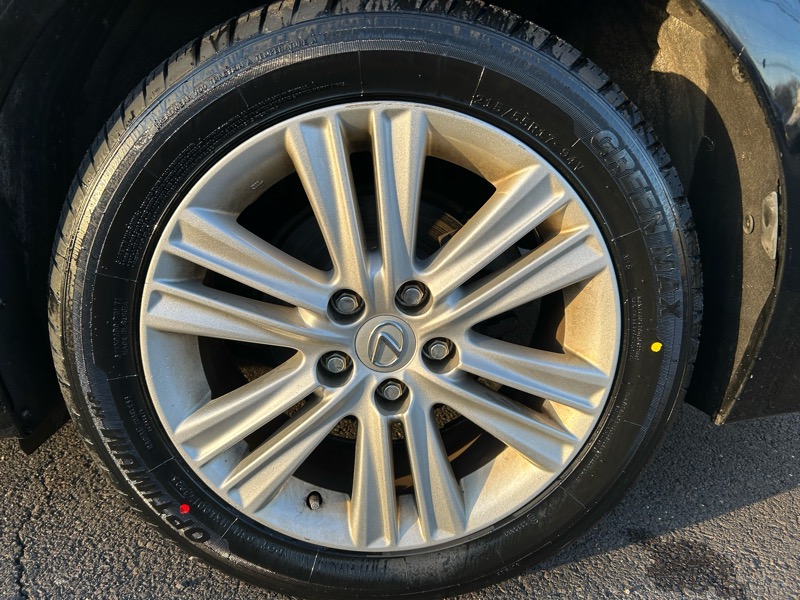 Lexus ES 350 Sedan 2013