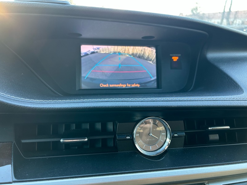 Lexus ES 350 Sedan 2013