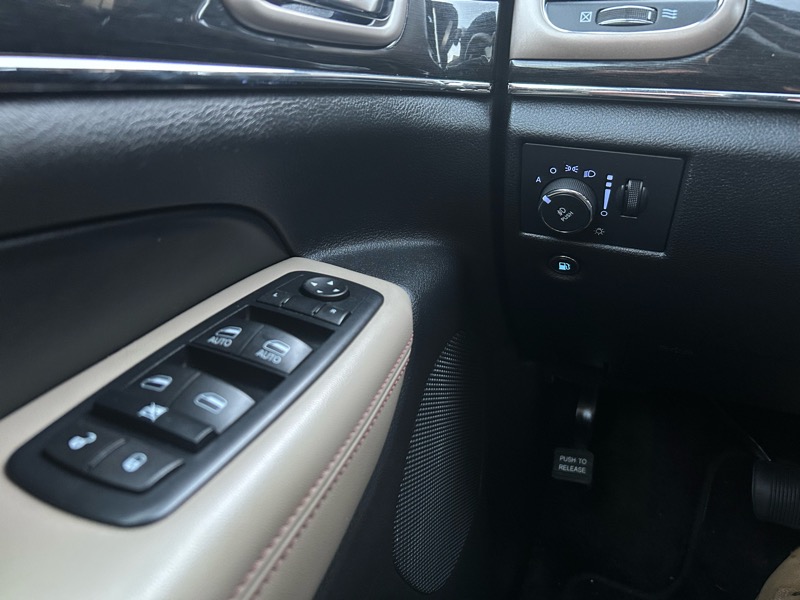 Jeep Grand Cherokee Limited 4WD 2016