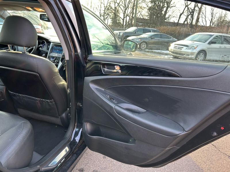 Hyundai Sonata Limited 2013