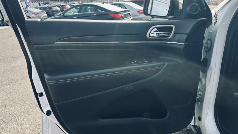 Jeep Grand Cherokee Limited 4WD 2015