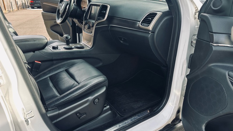 Jeep Grand Cherokee Limited 4WD 2015