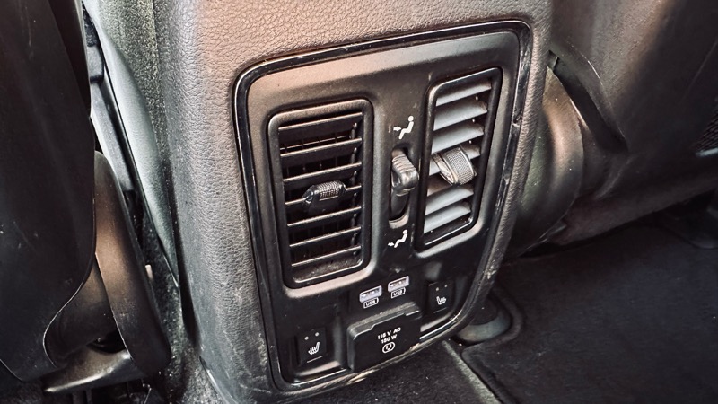 Jeep Grand Cherokee Limited 4WD 2015