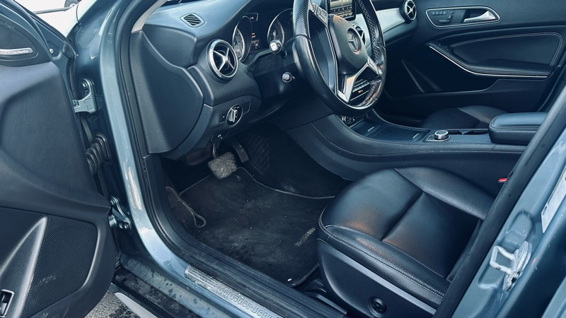 Mercedes-Benz GLA-Class GLA250 4MATIC 2015