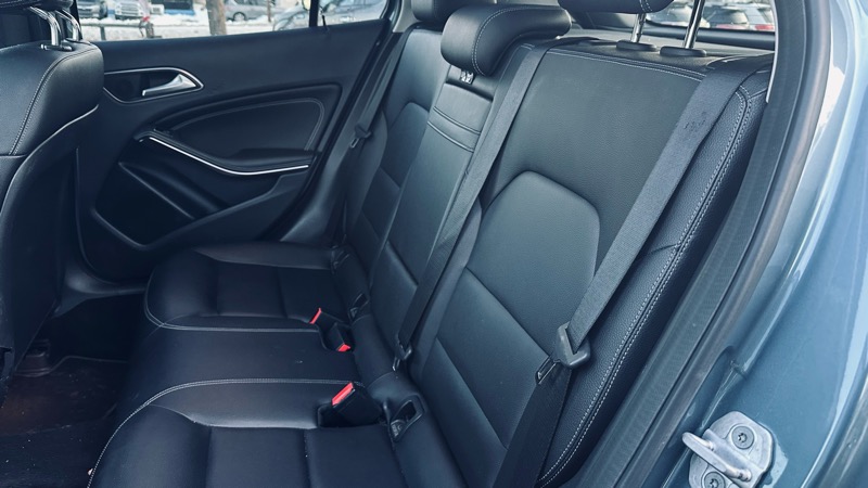 Mercedes-Benz GLA-Class GLA250 4MATIC 2015